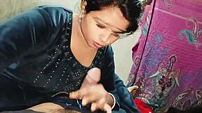 bhabhi’s teen pussy takes rough pounding cum-covered with big cock sucking