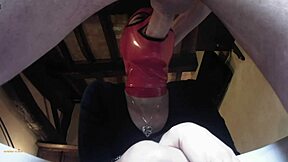 Can Laura On Hee Handle Rough Blowjobs And Deepthroat On Sofa?