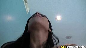 娜迪亚·洛佩兹吃大白屌超带劲！