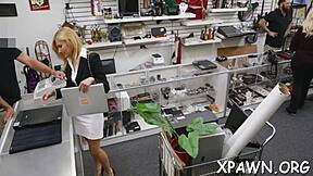 Hey, wanna see me bang her in the shop?