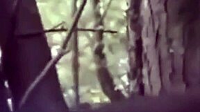 年轻18+情侣一起探索亲密