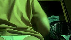 嘿，为什么我老撸骚逼撸不停？