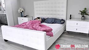 aria lee starts her day with sucking and riding.