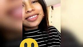 linda alinha in petite solo moment