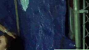 Anya Olsen户外公共粗暴捆绑调教