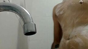 Rico enjoys a relaxing bath with big cocks