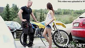 licie c blows big prick in doggystyle