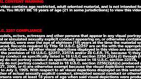 我，小巧拉丁妹Emy Reyes，手淫并足交