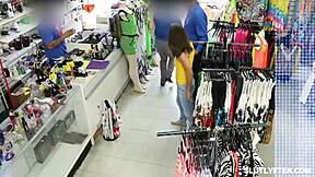 Luscious Hottie Babe Nirvana Licks Massive Dick.