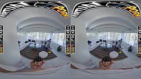 Mae Milano's Step Creep In Virtual Reality