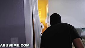 i'm a latin teen 18+ wantin' my bf to break an' enter my pussy an' he does