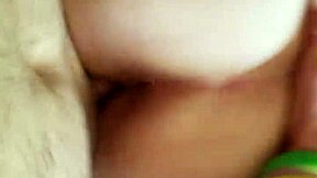 这丰满红发妹准备好开干了吗