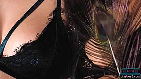 does middle eastern fatima kojima and latina deisy leon explore lesbian softcore?