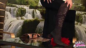 i see the way you stare at my ass in these skinny jeans