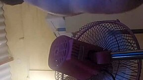 cute latina with big ass shows pussy 😘