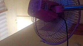 cute latina with big ass shows pussy 😘