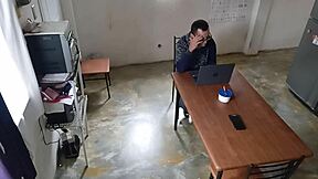 Horny Latina Girl Gives Amazing Blowjob During Job Interview!