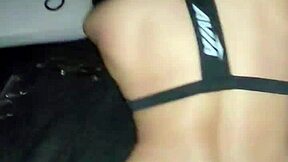 joven del gym se queda sin cita de san valentin y me la termino cogiendo