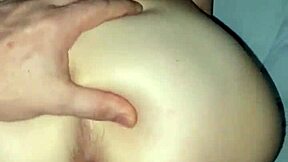 young girlfriend takes it from behind in amateur setting