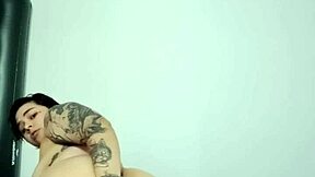 i try my first anal with a glass dildo as a goth latina