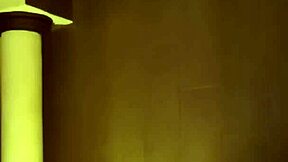 Cogiendo en primera cita con macho de Tinder en jacuzzi del motel 😜