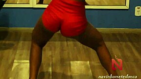 Slut Dances With Ass