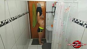 Loira Anal Assfucking with Amigo in Banho Completo