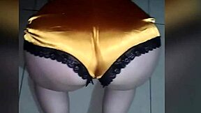 Stepmother Gets Stuck And Fucked While Cleaning In Homemade Video