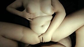 偷拍继妹在家猛自慰大屁股狂野