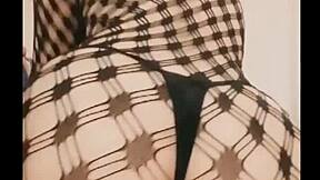 skinny latina teen sent me her pussy pics in underwear 😏