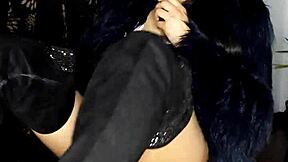 Bluee Masturbates Homemade for You with Epic Squirting Finish