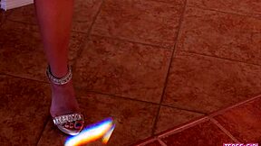 amazing teen 18+ blonde bathes and shows perfect body