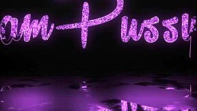 Naked Asian girl writes ‘pussy’ on herself, so hot! 😍