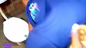 嘿繼妹，現在檢查我的大雞雞！