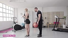 Hardcore amateur blonde latina busty big boobs and big ass rough sex with her muscled big cock personal trainer