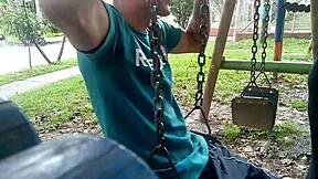 Enjoying a nice blowjob with a Latina on Medellín streets