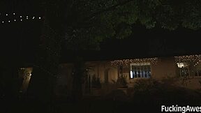 Blair Williams Screams During Facial!