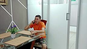 Mi Hermanastro Quería Una Puta Para Chupárselo Pero Yo Se Lo Chupé Gratis Y Me Encantó La Historia Completa