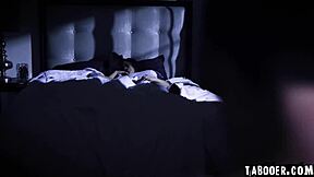 Savannah Sixx Gets Face Fucked Deepthroat Wet Pussy