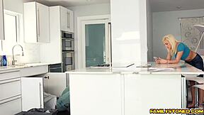 Kyle's fat cock in Tiffany Watson's shaved pussy