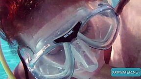 Holy crap, Minnie Manga gives underwater blowjobs!