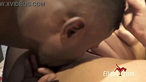 Did you see that ebony slut squirting from anal?