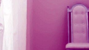 看片变狂野自拍性爱跟巨女！太震撼！