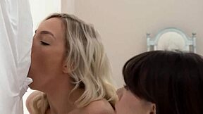 看片变狂野自拍性爱跟巨女！太震撼！