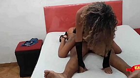 minha enteada se veste bonita para agradar no jantar