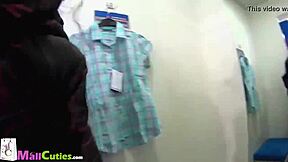 READHEAD WITH BIG TITS IS SUCKING COCK!