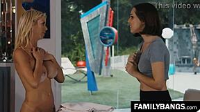 lone housewife fucks young masseuse alexis fawx