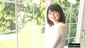 嘿，那紧致日本小美女真秀大奶啊？