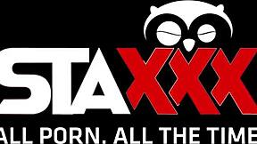 Early Morning Sex With Hot Blonde Teen Jenny Manson