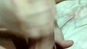 Novinha Chupando E Masturbando Com Dedo Seu Comedor Segue Para Ver Videos Novos Todos Os Dias